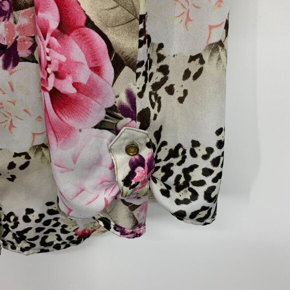 Dressbarn Top Floral Print Button Down V Neck Roll Tab Sleeve - Picture 6 of 10